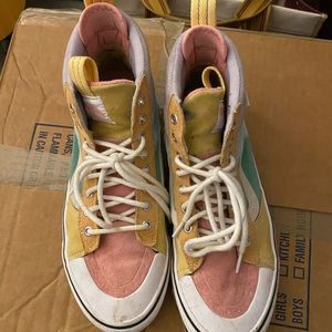 Colorblock high top platform Vans